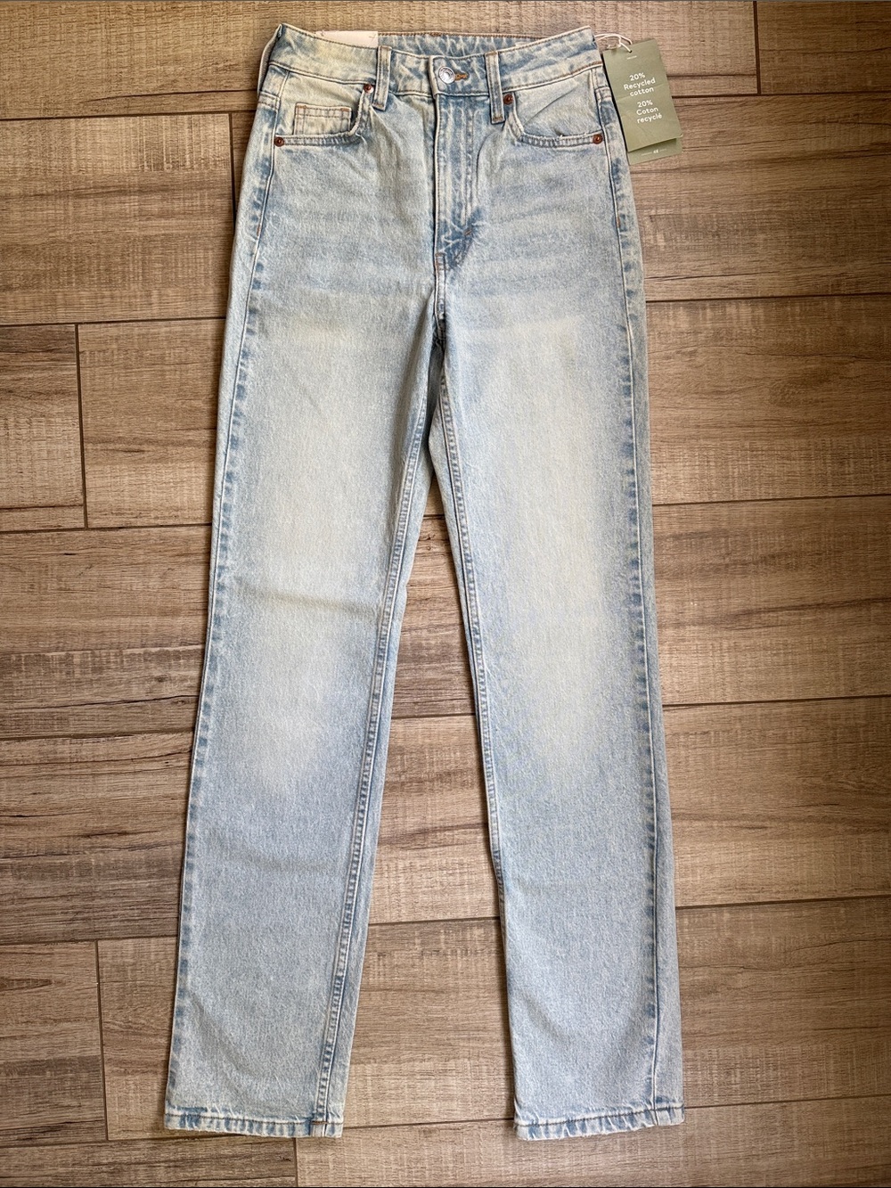 H&M Vintage Straight High Waist Light Wash Jeans - Size 0 / XS - NWT